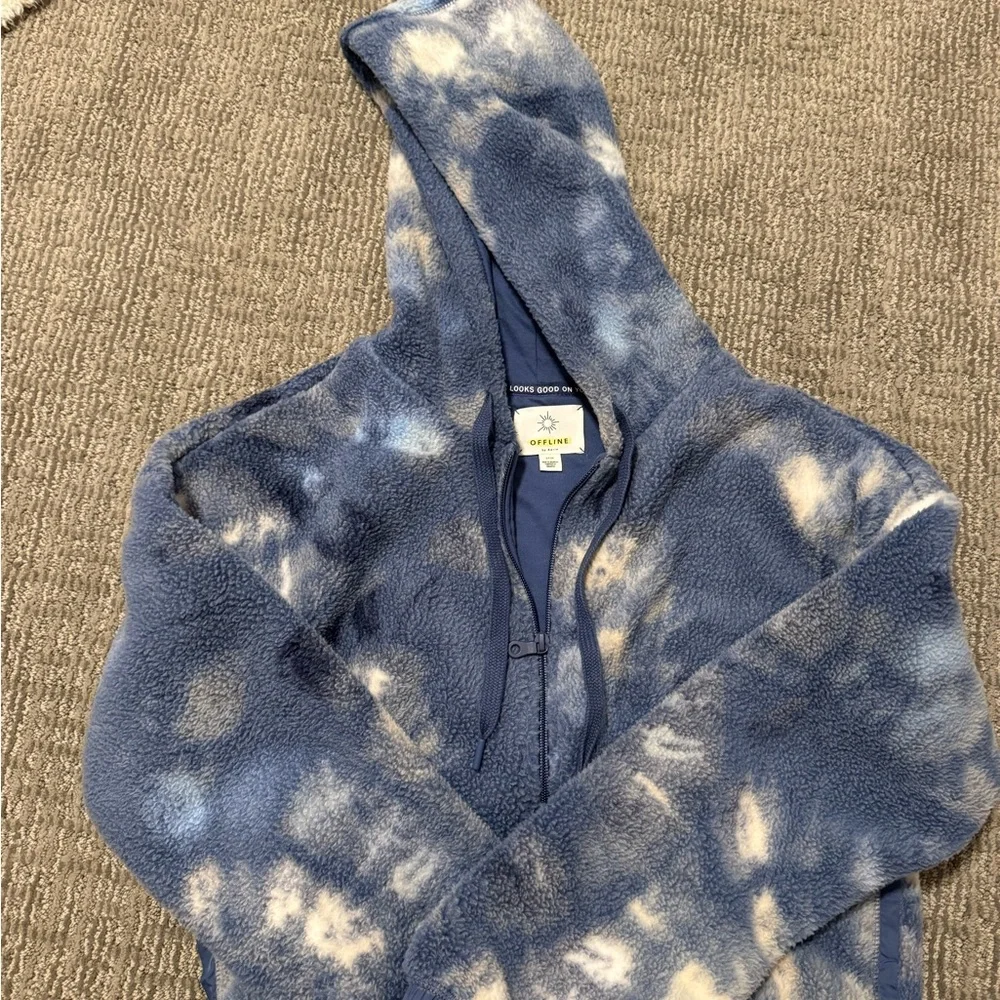 Aerie sweatshirt - Picture 2 of 2